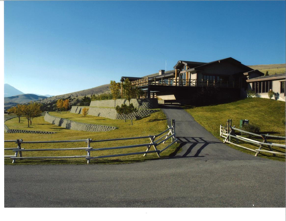 Erik's Ranch Villa Hoffman Exteriör bild